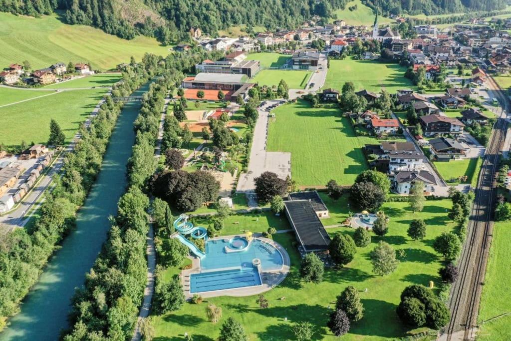 Ferienhaus Zillertal Panorama Blick Balkon Sauna Zellberg Exterior foto